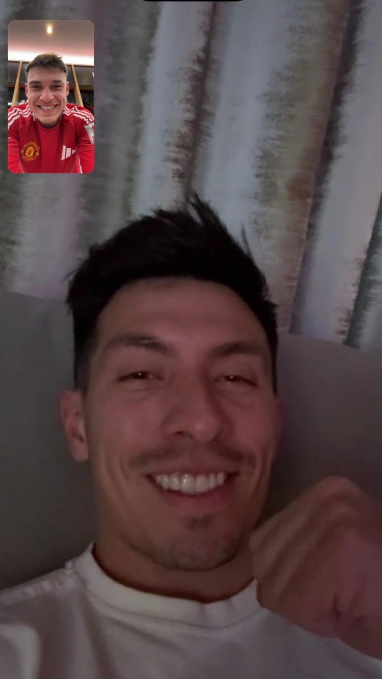  勝利獻給你！烏加特賽后視頻連線重傷的利桑德羅，一起慶祝晉級