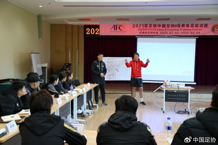  技術(shù)為王，中國足球踏上尋找靈魂之路