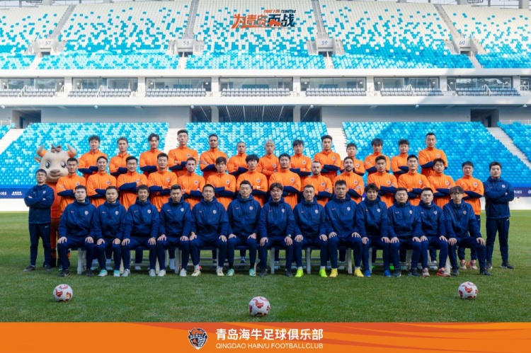  青島海牛一線隊(duì)名單：老將鄭龍、薩里奇坐鎮(zhèn)，金洋洋等新援在列