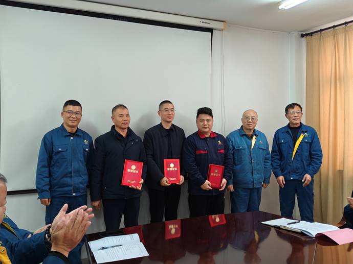 第一事業(yè)部冶化協(xié)力項目部獲銅冠冶化公司“強(qiáng)化意識，防控風(fēng)險”...