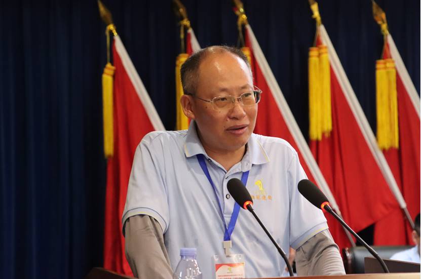 公司召開三屆一次職工代表會(huì)、三屆工會(huì)會(huì)員代表會(huì)