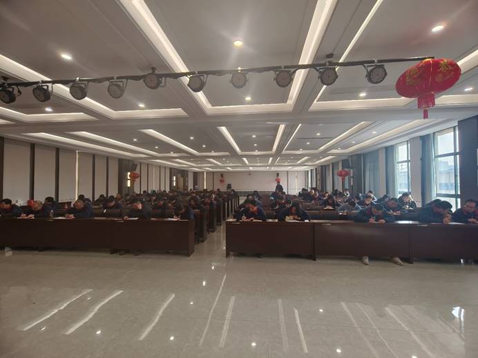 鋼構(gòu)公司開展2025年職工崗位技術比武理論考試